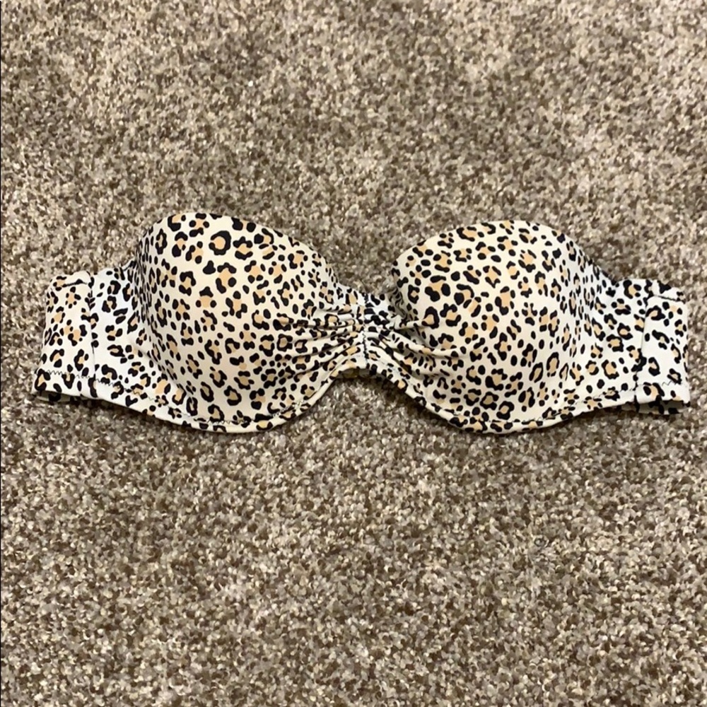 Push-up strapless bikini top